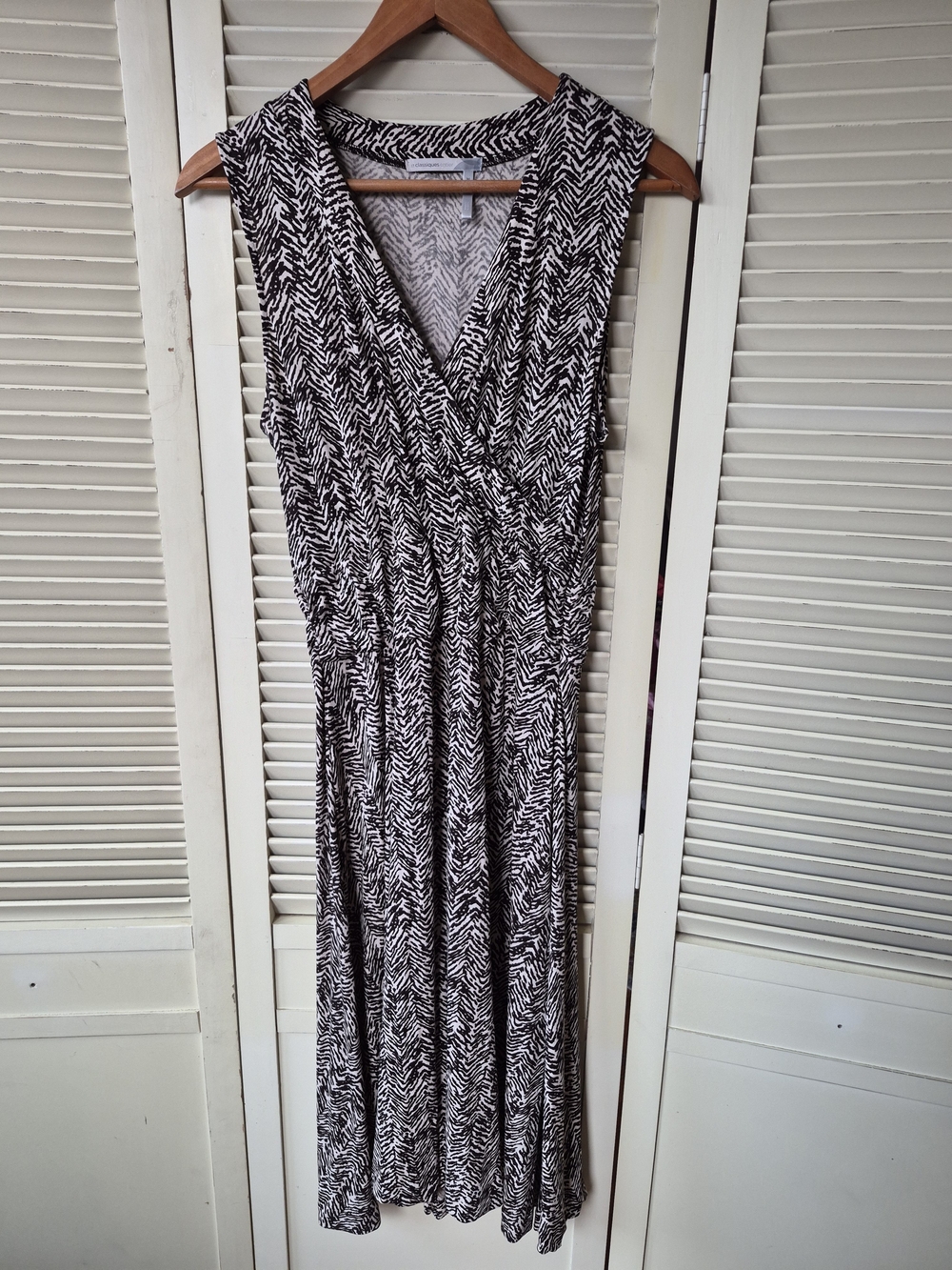 Classiques Entier Faux-Wrap Jersey Midi Dress Size Medium